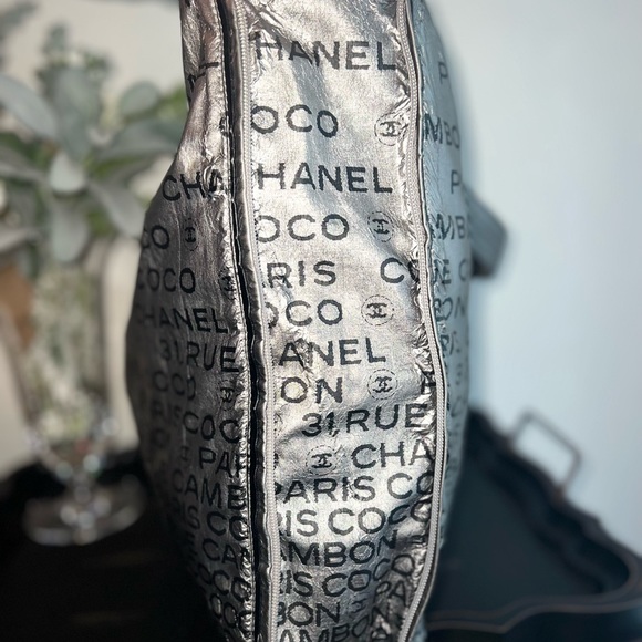 Authentic Chanel Silver Metallic 31 Rue Cambon Tote Bag - Picture 9 of 16